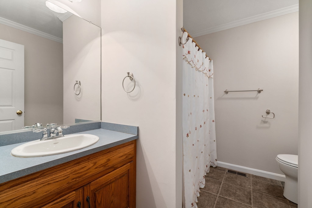 82 Fox Run Road, Unit 82 Blackstone, MA 01504 - Photo 23 of 26