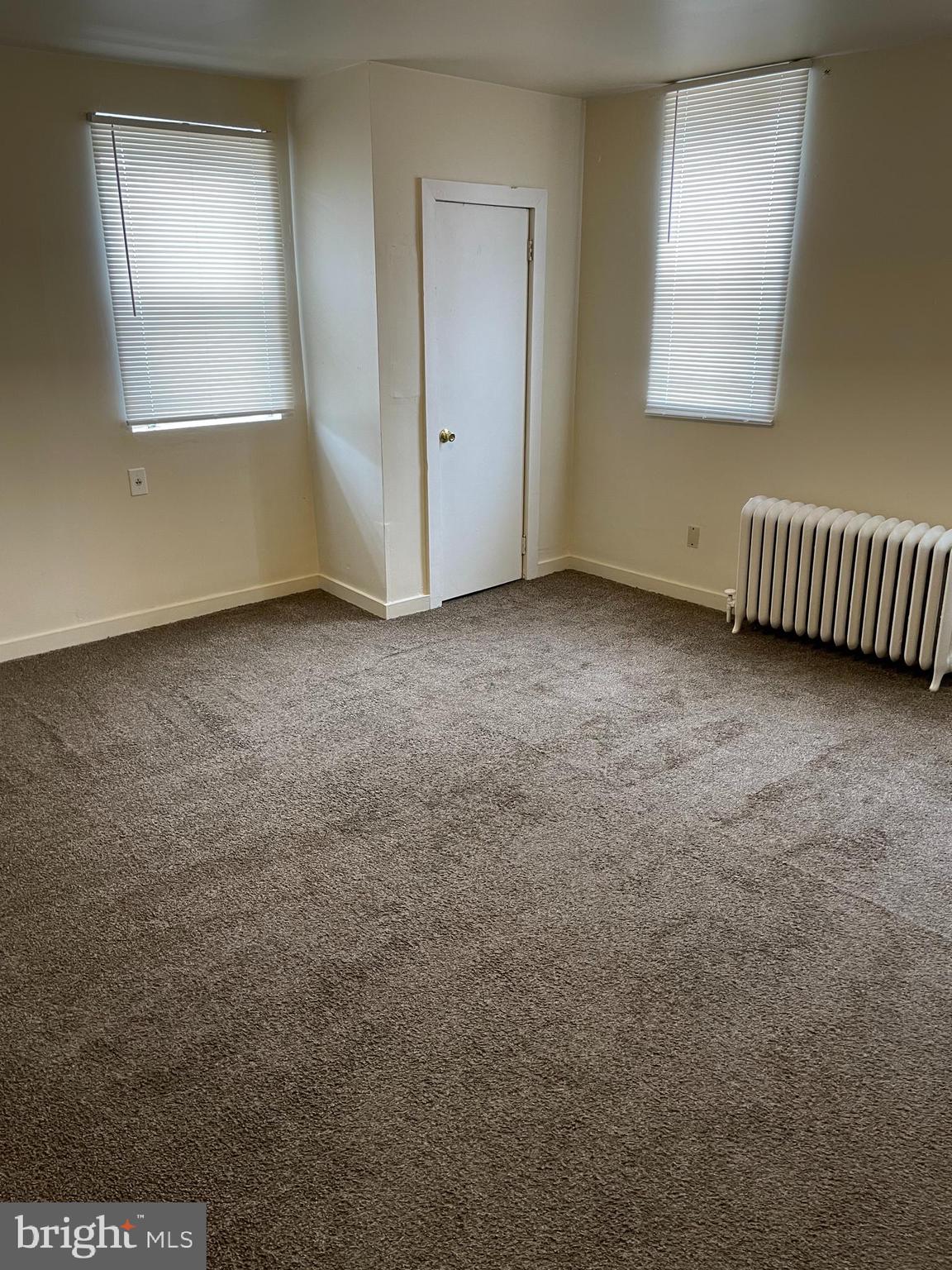 352 North Gross Street Philadelphia, PA 19139 - Photo 18 of 36 Frist floor large bedroom