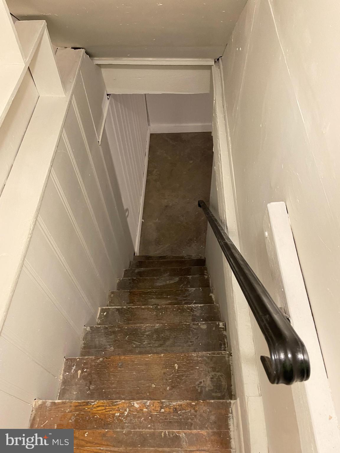 352 North Gross Street Philadelphia, PA 19139 - Photo 21 of 36 stairwell to basement
