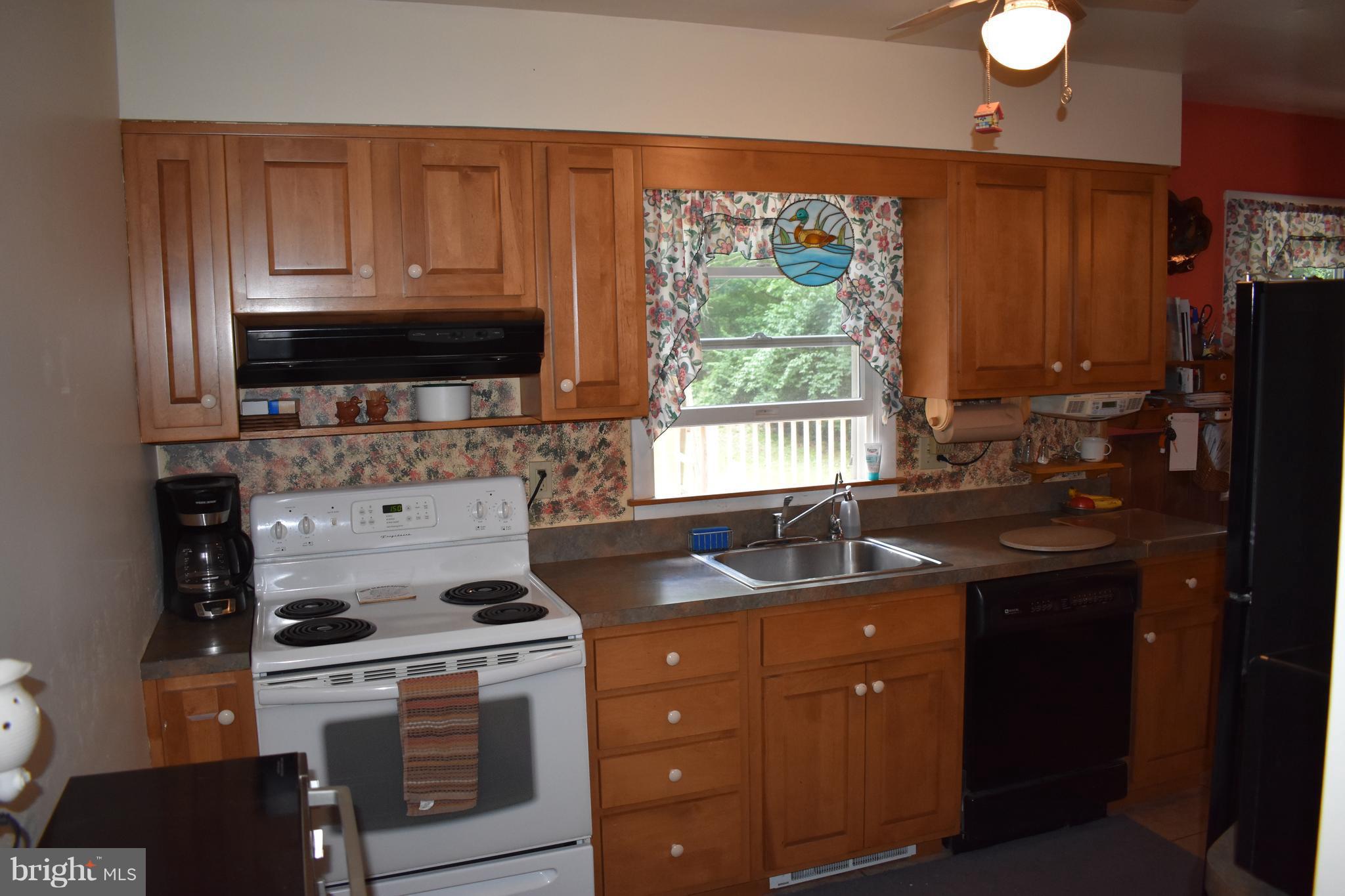 4907 Roller Road Manchester, MD 21102 - Photo 12 of 23 Kitchen