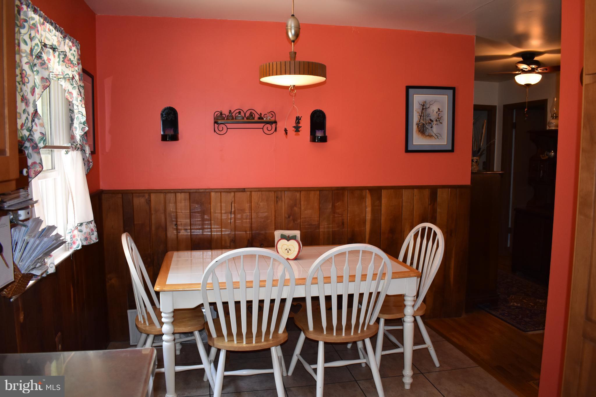 4907 Roller Road Manchester, MD 21102 - Photo 13 of 23 Dining Area