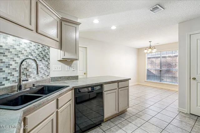 $295,000 | 285 Northwood Hills Drive, Hernando, MS 38632