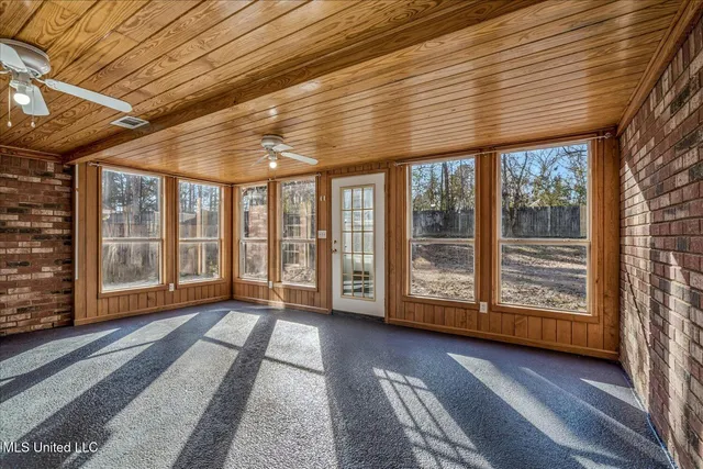 $295,000 | 285 Northwood Hills Drive, Hernando, MS 38632