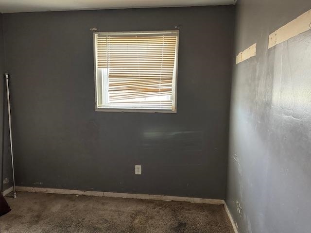 3461 Daggett Road Memphis, TN 38109 - Photo 3 of 7 a view of an empty room with a window