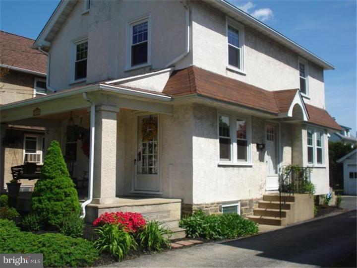 143 Shelbourne Road Havertown, PA 19083 - Photo 1 of 17 Exterior Front