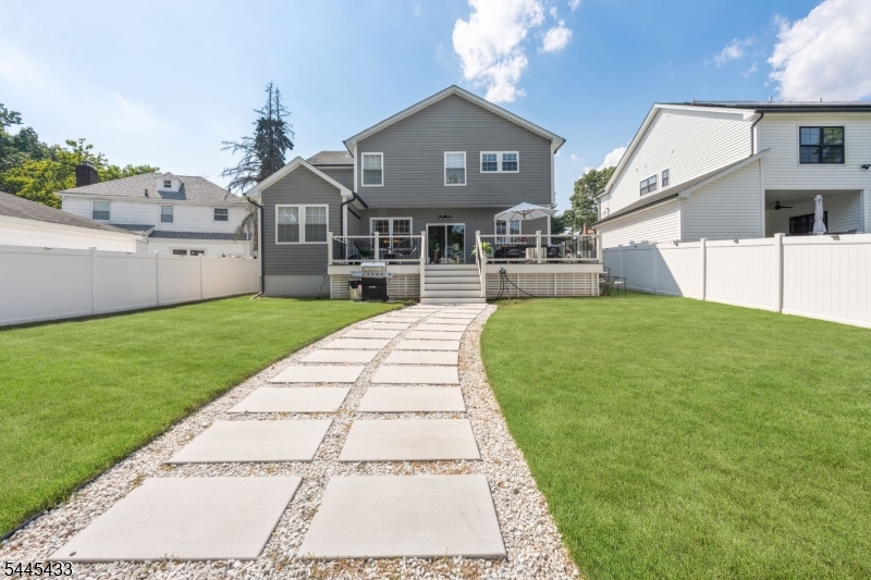 311 Martin Road Union, NJ 07083 - Photo 37 of 40