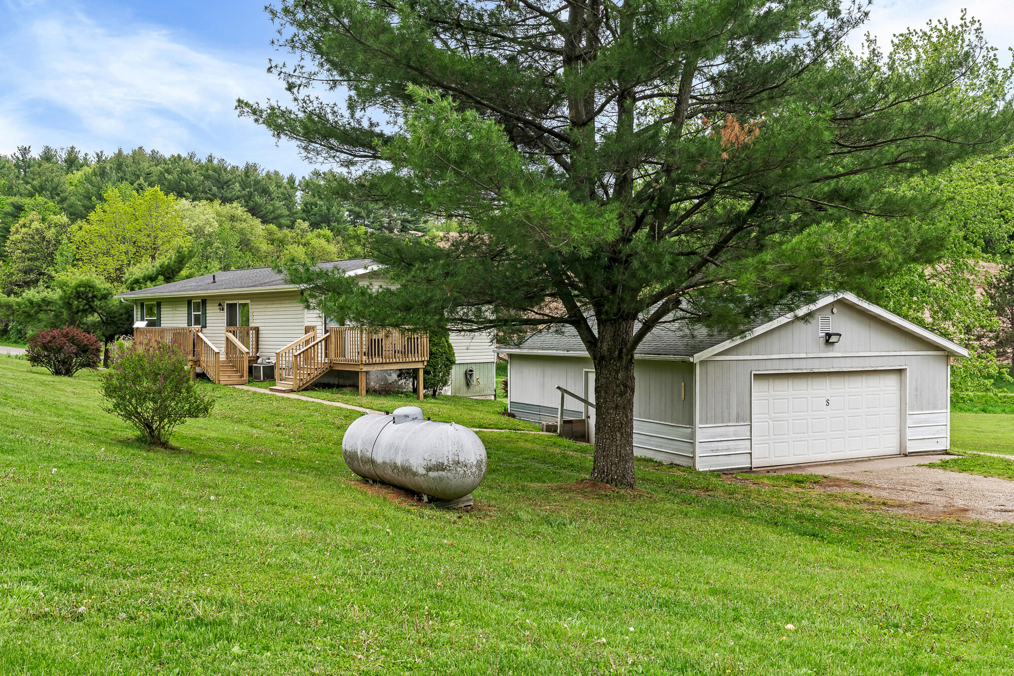 N28504 Bradley Road Preston, WI 54616 - Photo 24 of 30 30__dsc0384