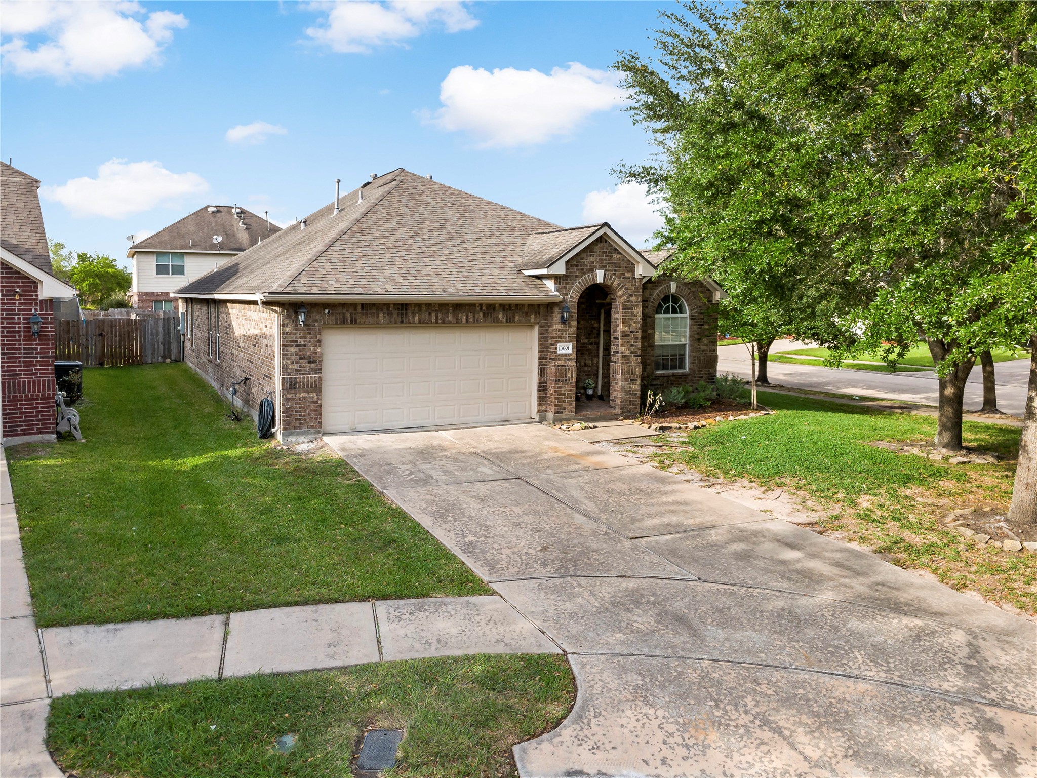 13601 May Pine Court Rosharon, TX 77583 - Photo 32 of 45