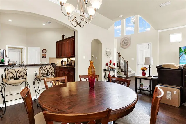 $330,000 | 6614 Eagle Nest Drive, Garland, TX 75044