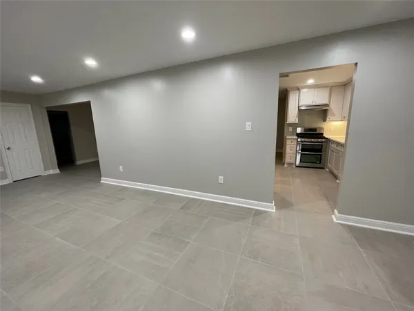 $2,200 | 2706 Wilshire Circle, Pearland, TX 77581