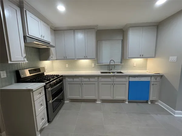 $2,200 | 2706 Wilshire Circle, Pearland, TX 77581