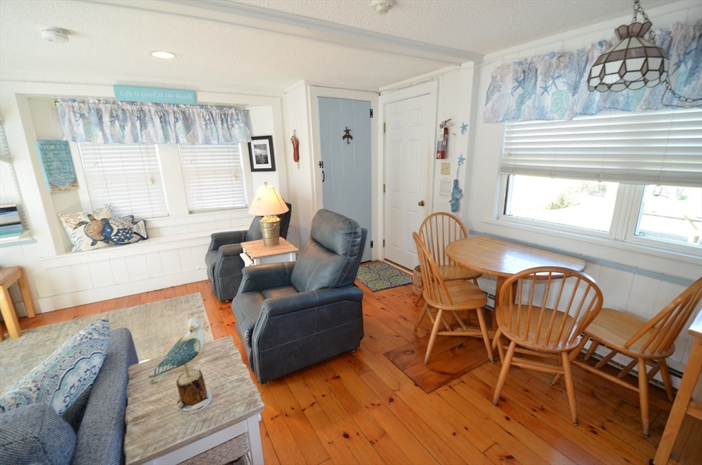 194 Captain Chase Road, Unit 8 Dennis, MA 02639 - Photo 8 of 22