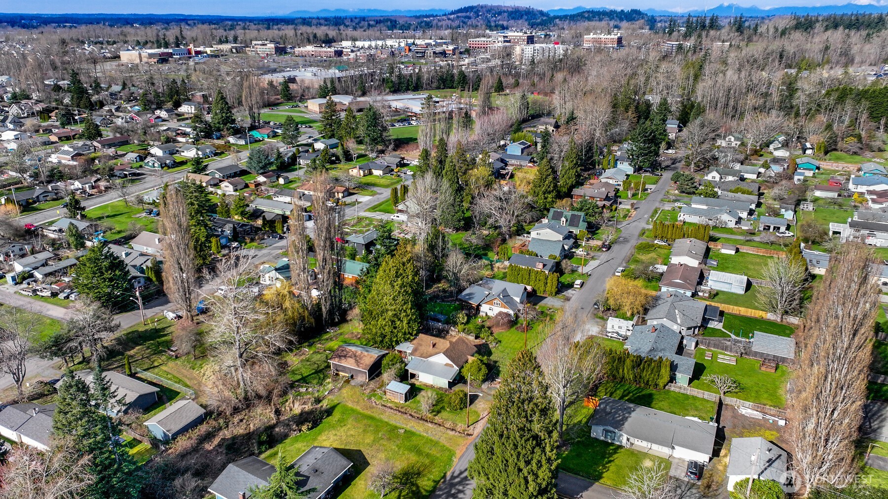2701 Michigan Street Bellingham, WA 98226 - Photo 39 of 39 an aerial view of residential houses with outdoor space