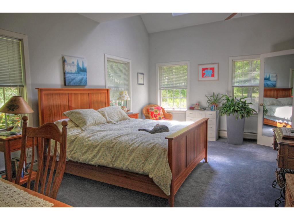 402 Valley View Road Waterbury, VT 05677 - Photo 18 of 33 Gallery Image 18