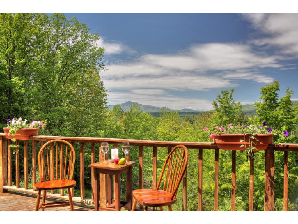 402 Valley View Road Waterbury, VT 05677 - Photo 4 of 33 Gallery Image 4