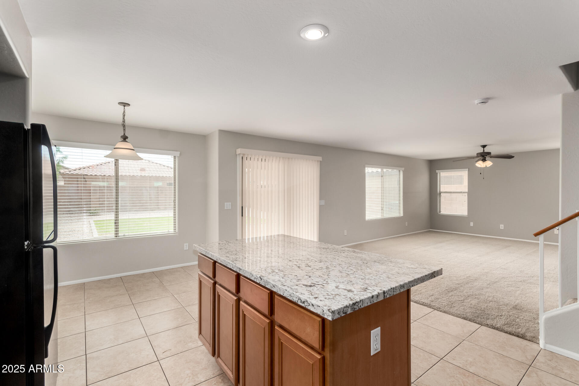 44865 West Woody Road Maricopa, AZ 85139 - Photo 12 of 36 12 Kitchen