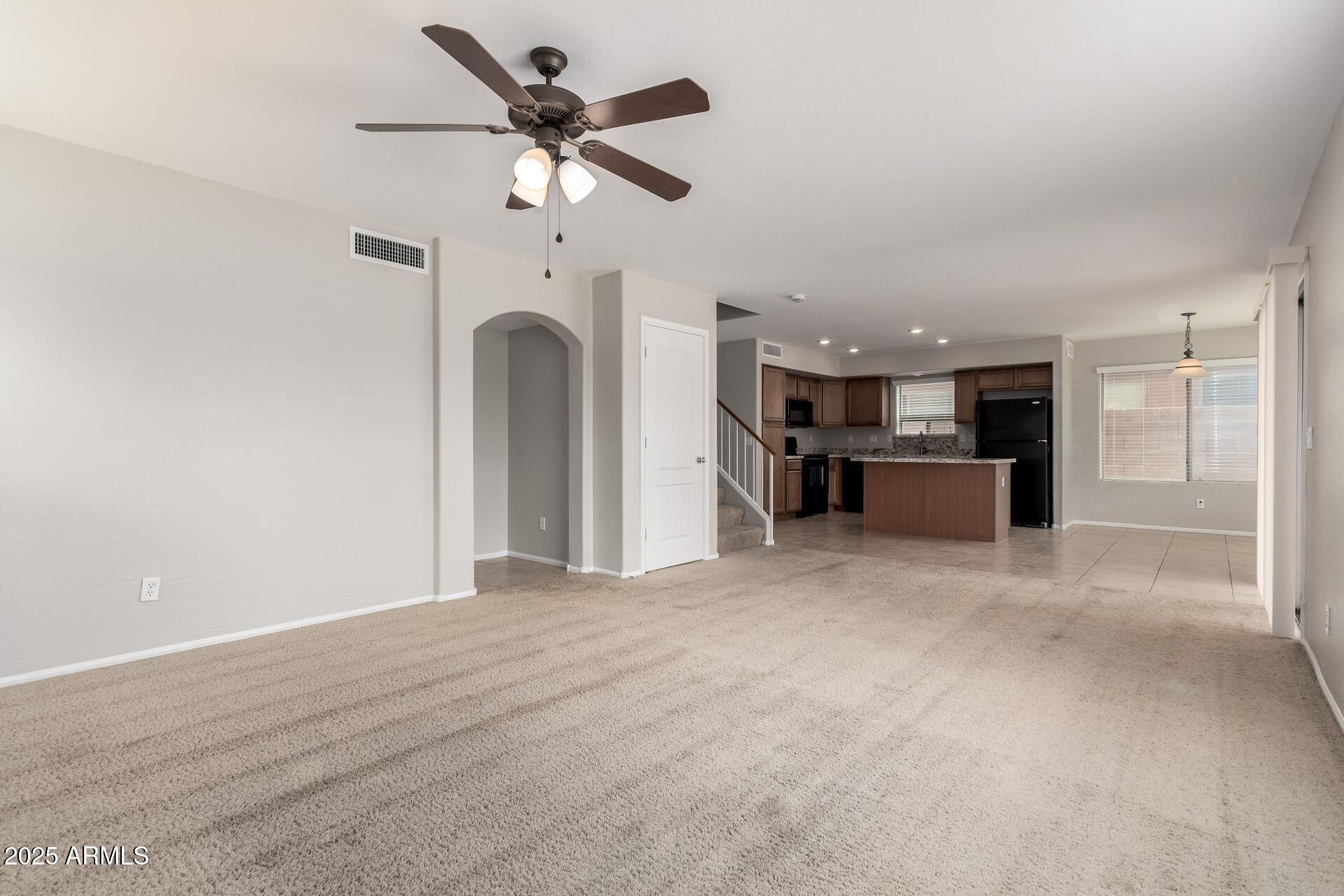 44865 West Woody Road Maricopa, AZ 85139 - Photo 9 of 36 09 Family Room
