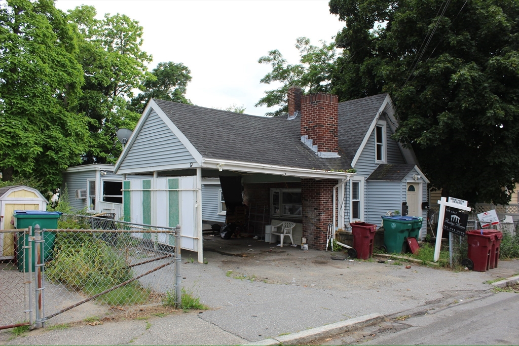 32 Oliver Street Lowell, MA 01854 - Photo 1 of 13