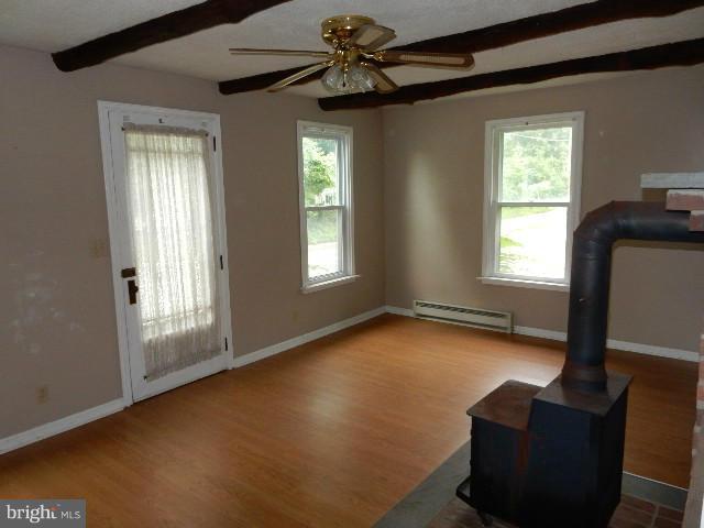 753 Old Manchester Road Westminster, MD 21157 - Photo 6 of 13 Living Room