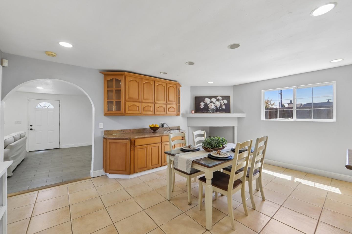 9 Hughes Road Watsonville, CA 95076 - Photo 12 of 45 Gallery Image 12