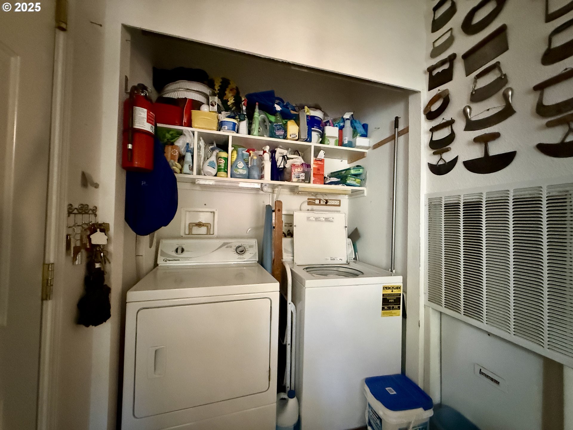 1305 Kristi Loop Lakeside, OR 97449 - Photo 16 of 25 a utility room with dryer and washer
