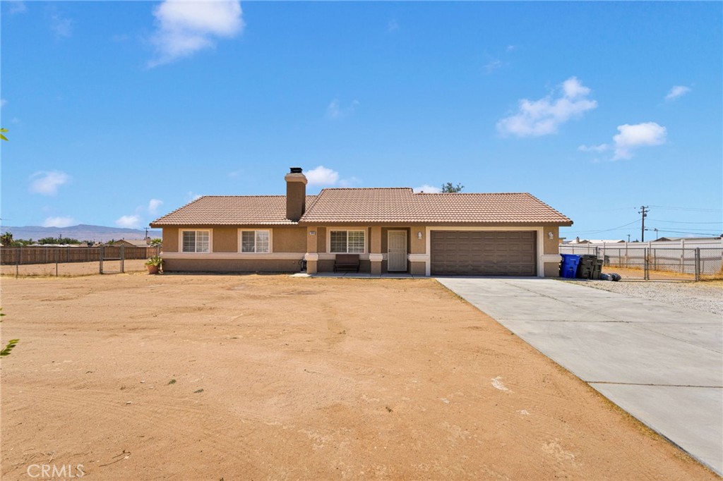 20083 Rimrock Road East Apple Valley, CA 92307 - Photo 2 of 41