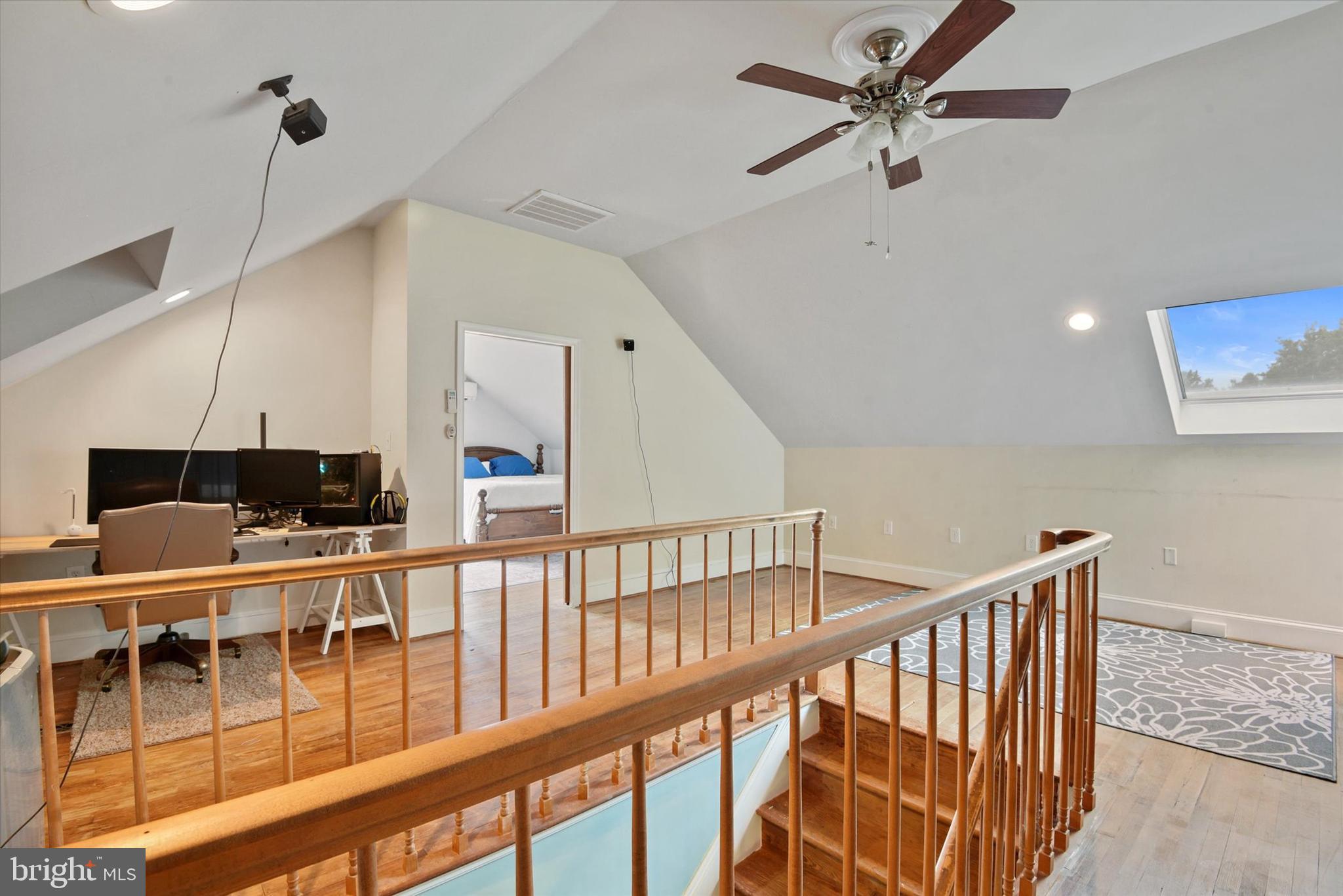 6953 Linganore Road Frederick, MD 21701 - Photo 17 of 42 LARGE BONUS space, upper level