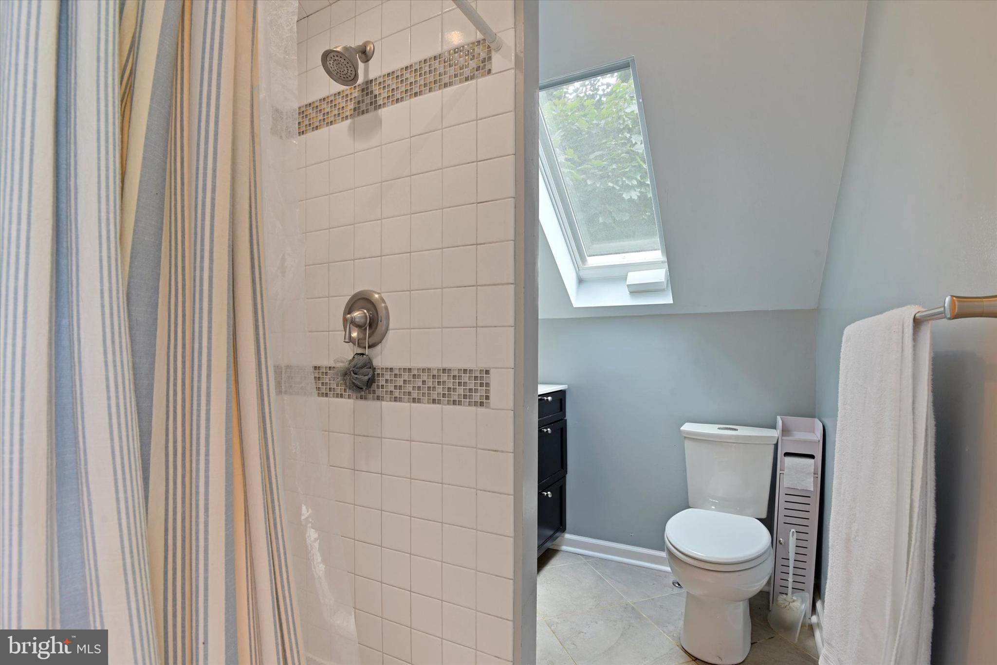 6953 Linganore Road Frederick, MD 21701 - Photo 23 of 42 Master Suite Full Bath, upper level