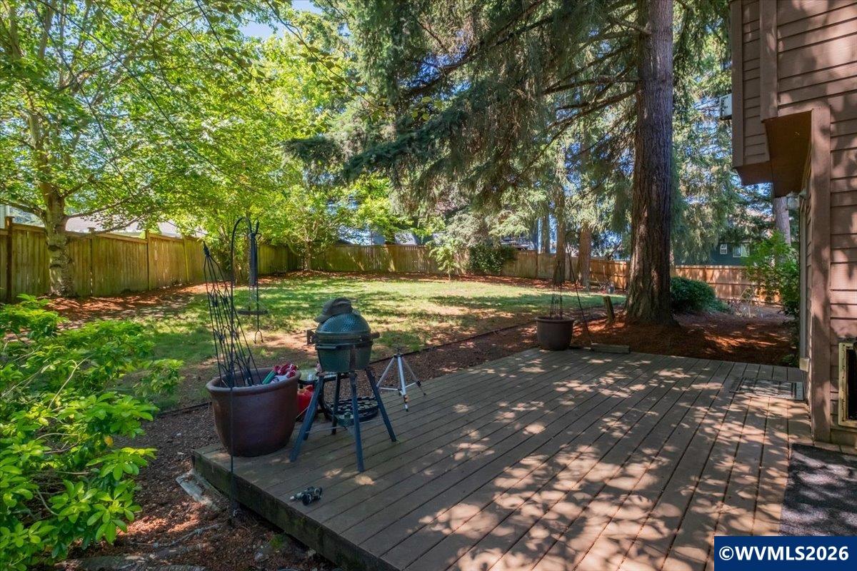 2448 Northwest Violet Avenue Albany, OR 97321 - Photo 37 of 46