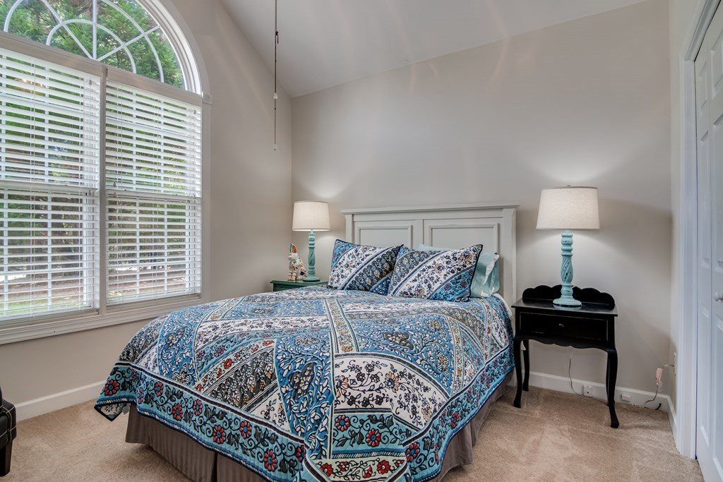 214 Boxwood Road Aiken, SC 29803 - Photo 21 of 26 Guest Room