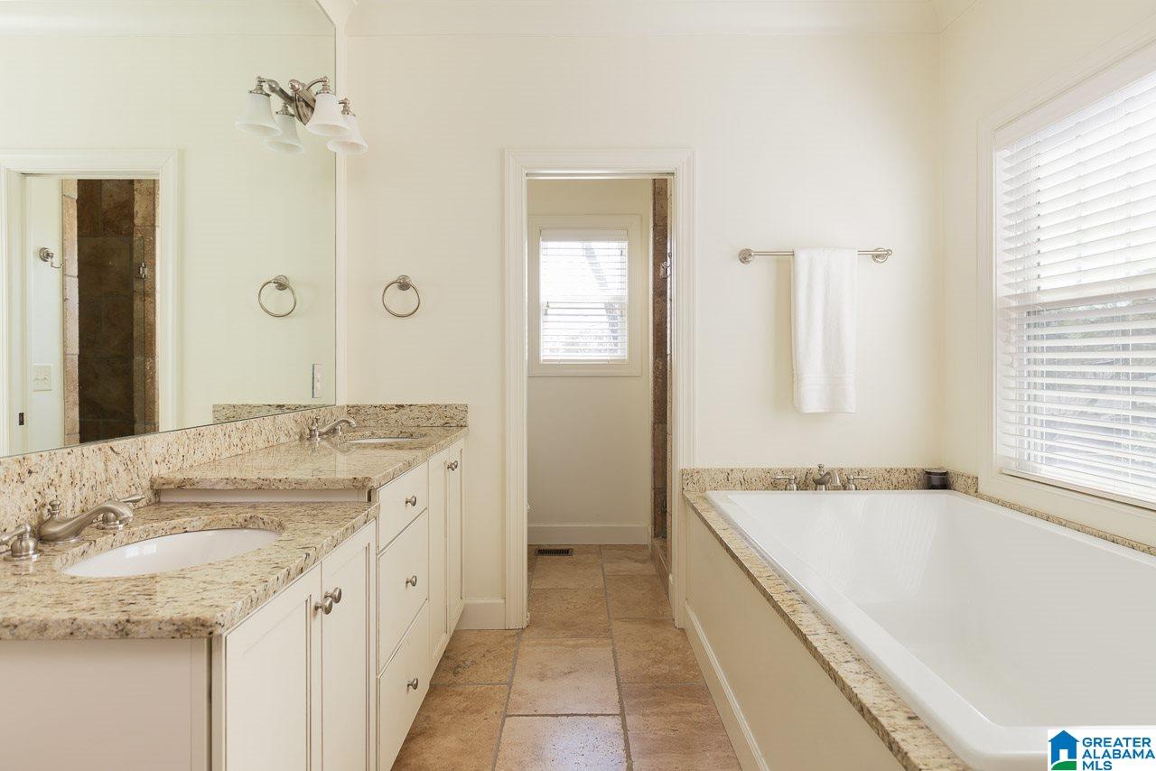 909 Highland Road Birmingham, AL 35209 - Photo 24 of 40