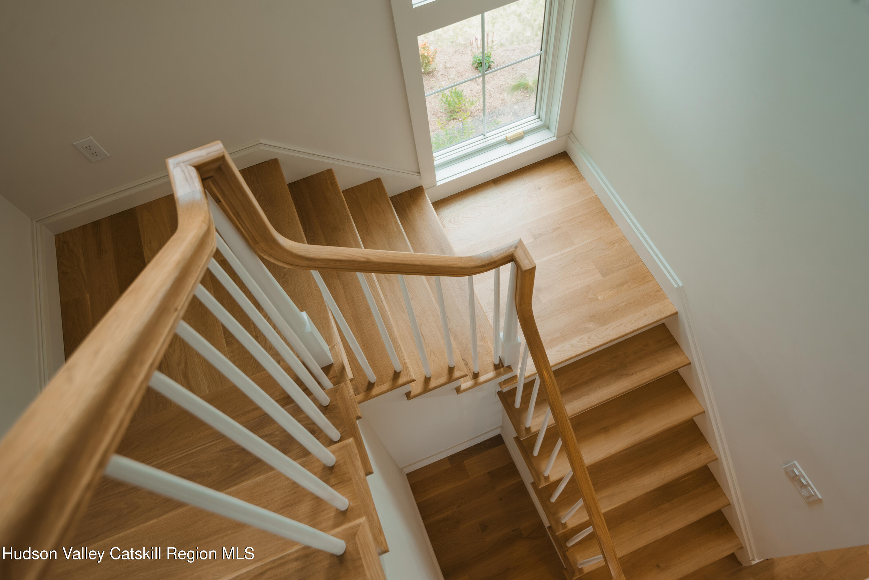 67 Baker Road Kerhonkson, NY 12446 - Photo 22 of 39 67 staircase