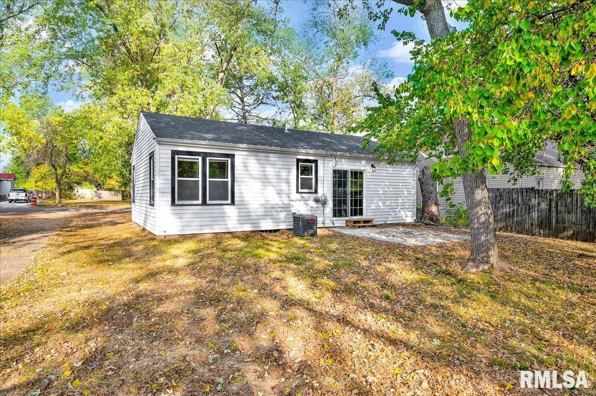 514 North 5th Street Chillicothe, IL 61523 - Photo 20 of 23
