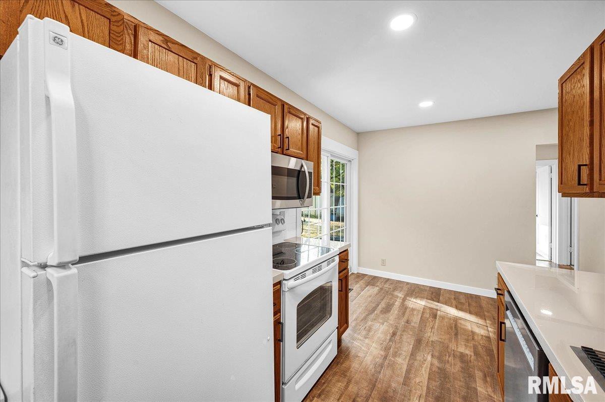 514 North 5th Street Chillicothe, IL 61523 - Photo 7 of 23