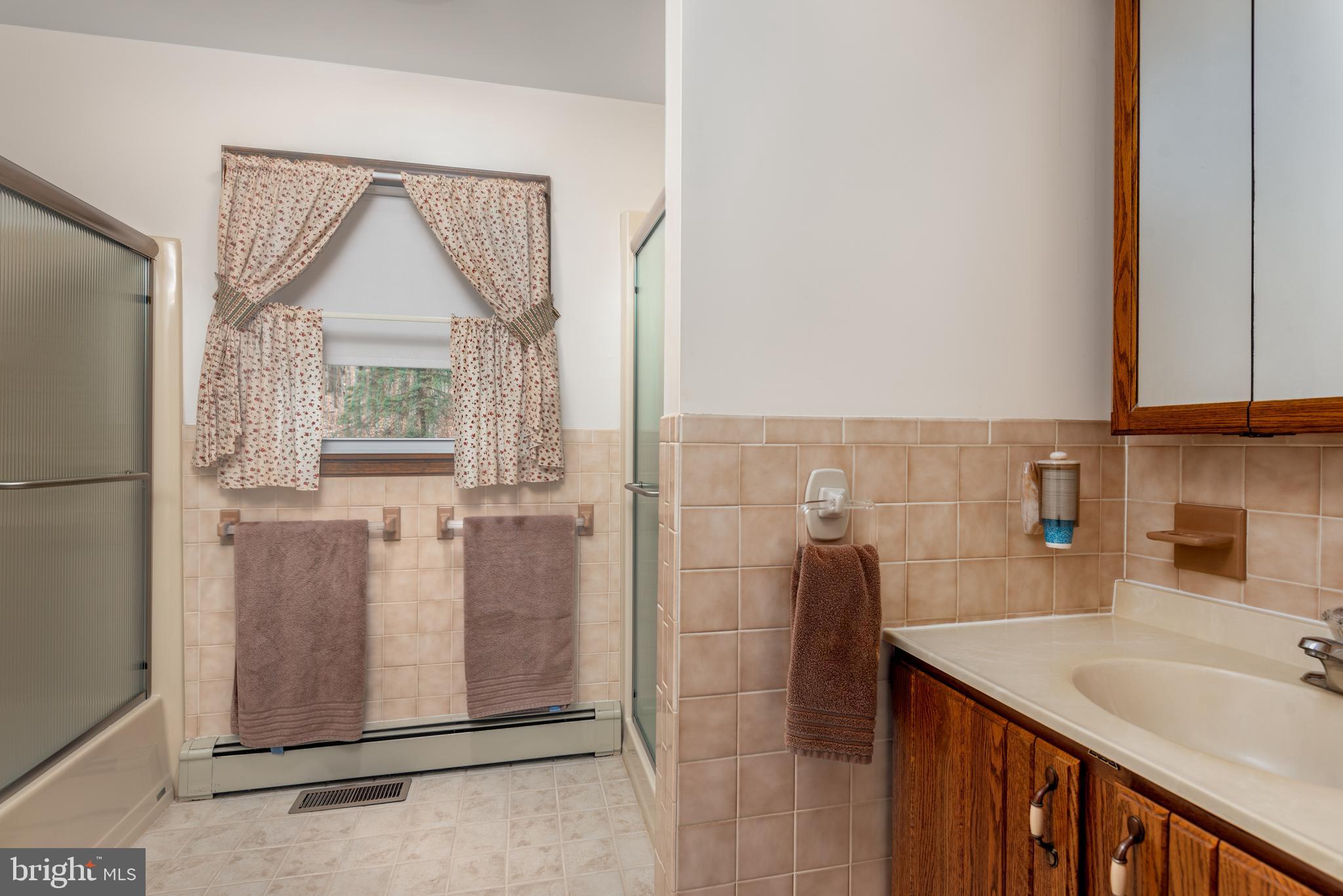 688 Lynes Road Dillsburg, PA 17019 - Photo 23 of 39 Gallery Image 23