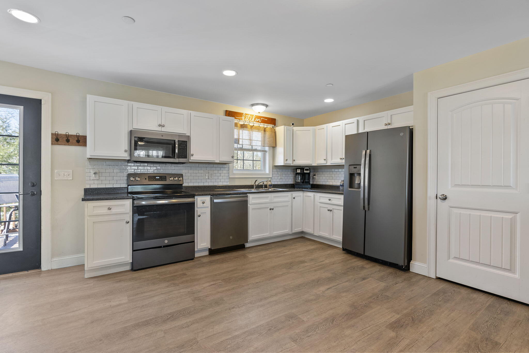 408 Deering Ridge Road East Waterboro, ME 04030 - Photo 14 of 50 Kitchen