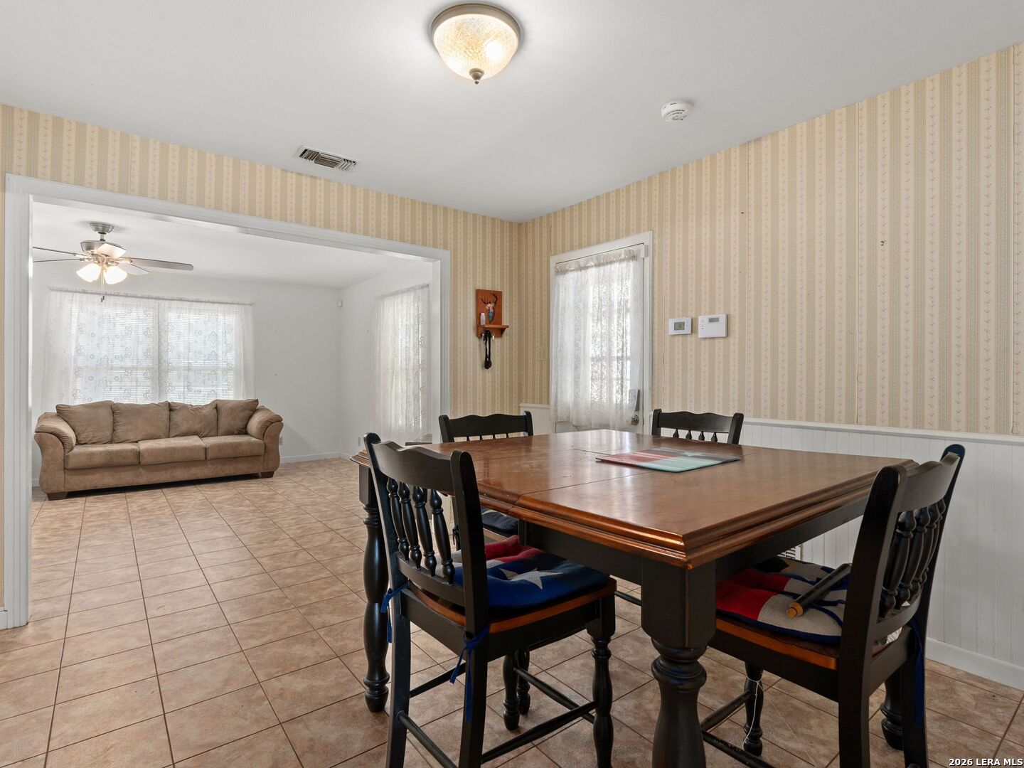 14923 Adams Street Lytle, TX 78052 - Photo 6 of 26