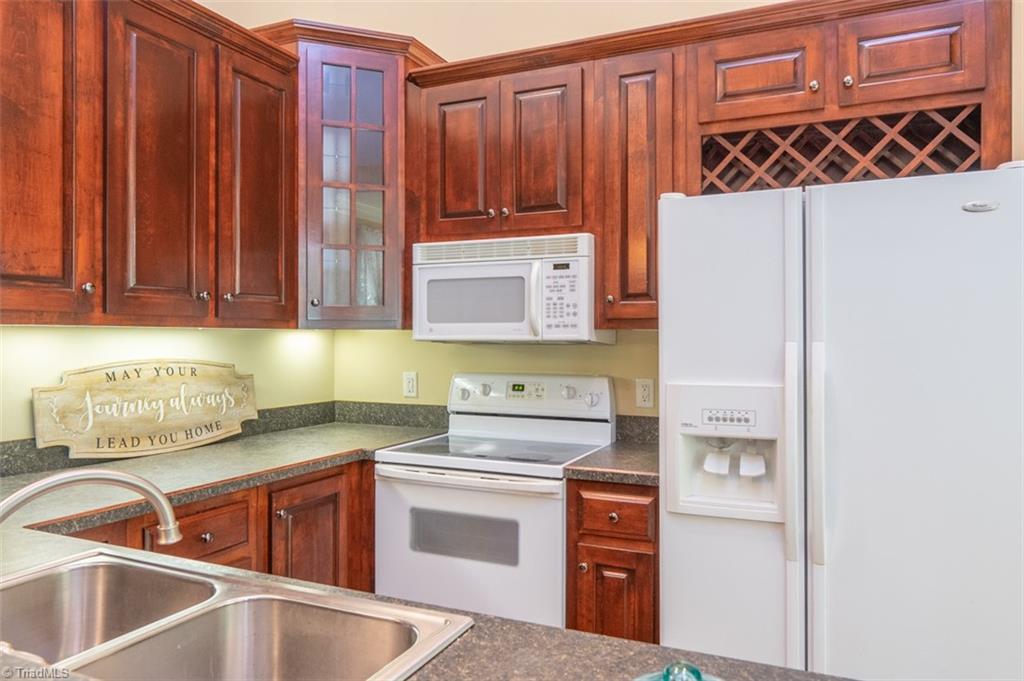 1809 Pepperidge Road Asheboro, NC 27205 - Photo 12 of 38 Gallery Image 12