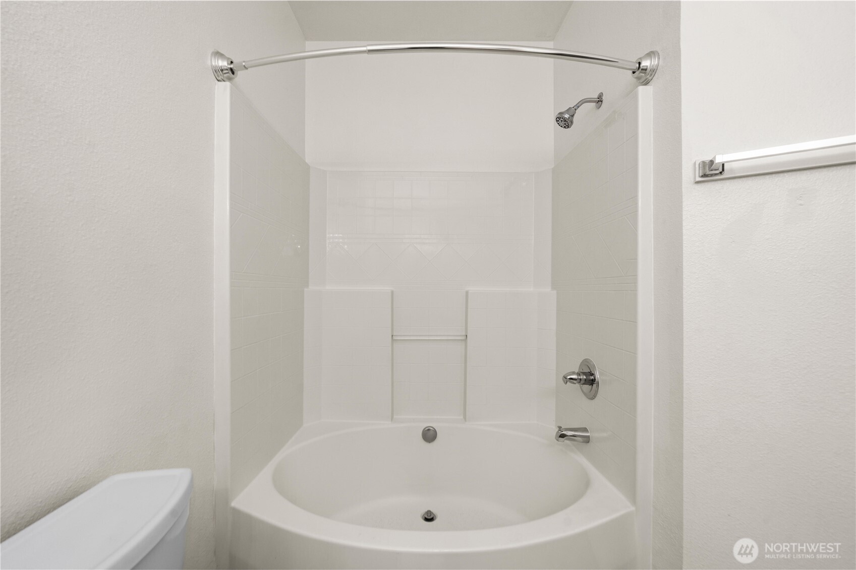 8113 Custer Road Southwest, Unit E5 Lakewood, WA 98499 - Photo 14 of 29