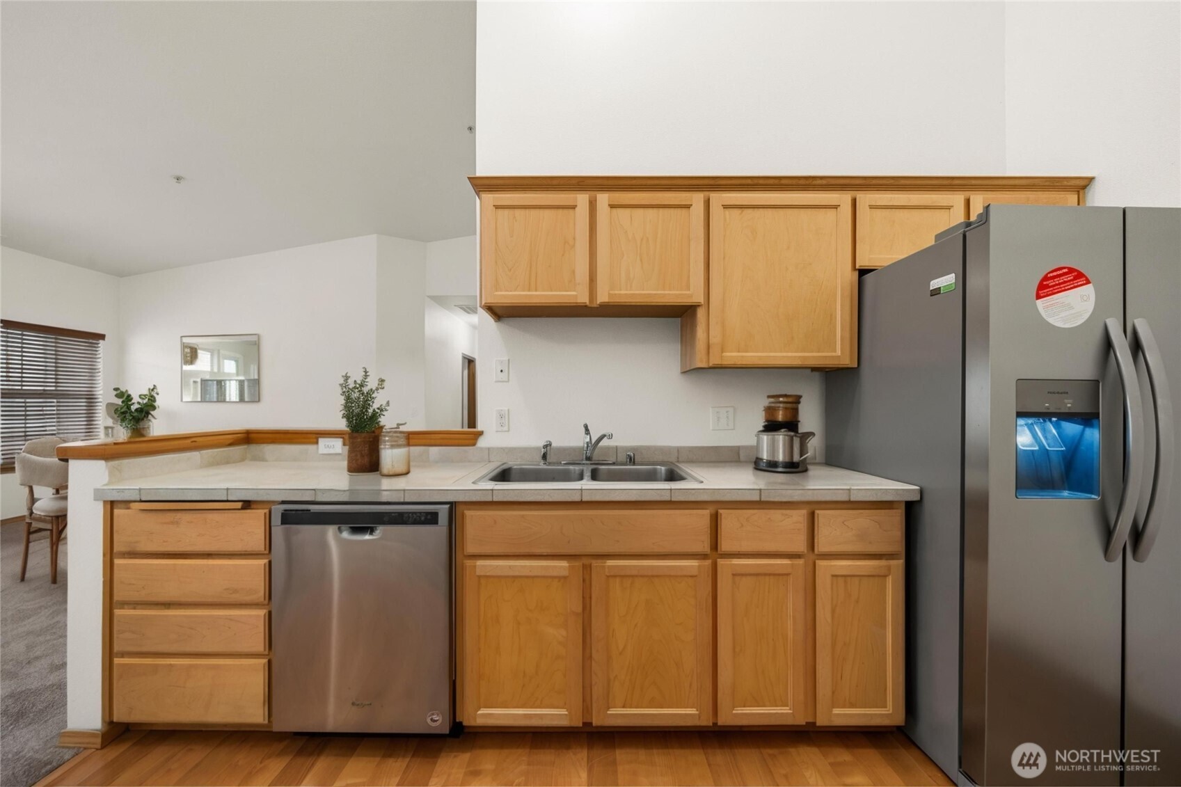8113 Custer Road Southwest, Unit E5 Lakewood, WA 98499 - Photo 7 of 29