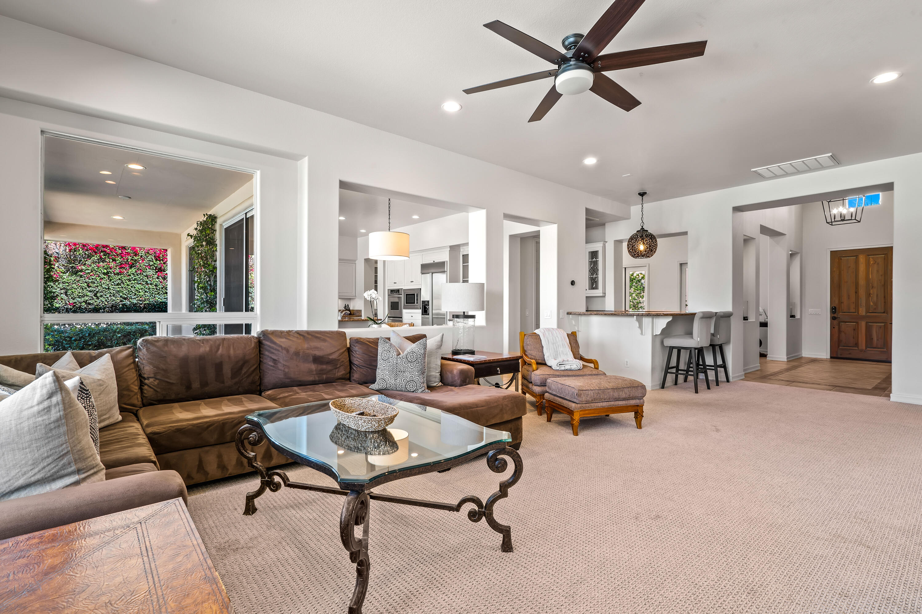 362 Loch Lomond Road Rancho Mirage, CA 92270 - Photo 15 of 26 a living room with furniture
