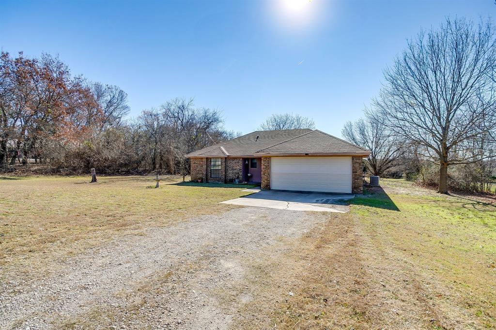 3019 Sunrise Trail Weatherford, TX 76088 - Photo 38 of 40 a house view with a outdoor space