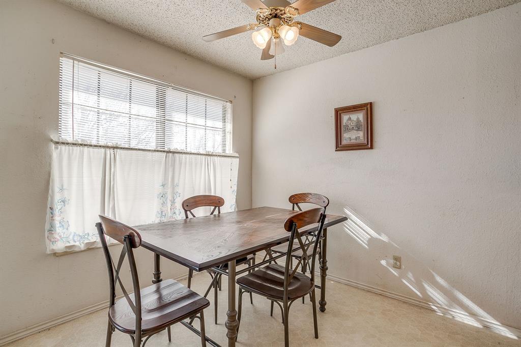 3019 Sunrise Trail Weatherford, TX 76088 - Photo 10 of 40 a view of a dining room with furniture and window
