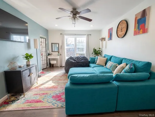 $2,950 | 305 Sixth Avenue, Unit 2A, Pelham, NY 10803