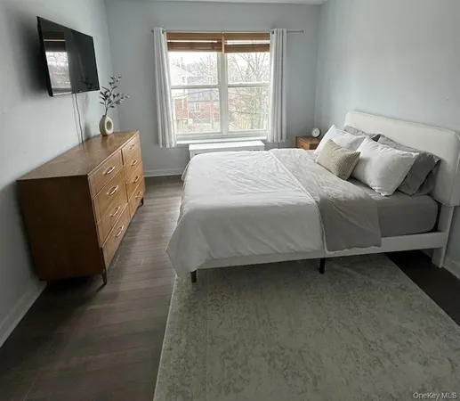 $2,950 | 305 Sixth Avenue, Unit 2A, Pelham, NY 10803