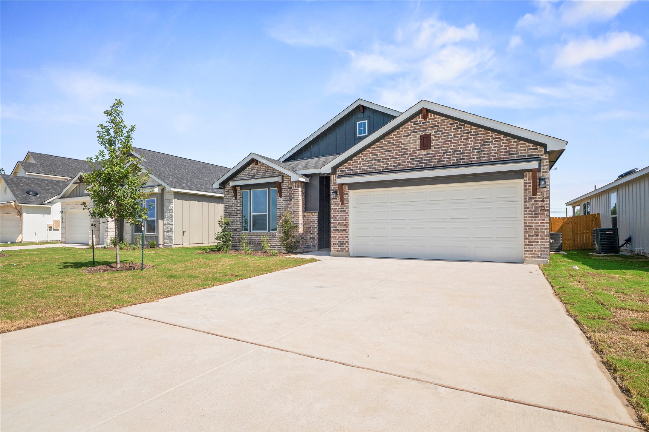 548 Gus Loop Georgetown, TX 78626 - Photo 3 of 25