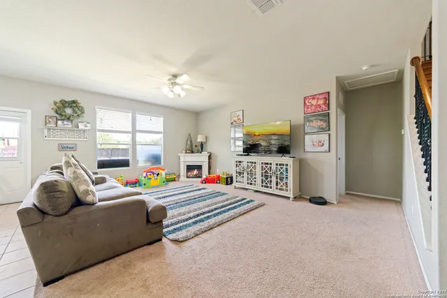 $2,395 | 27326 Trinity Cross, San Antonio, TX 78260