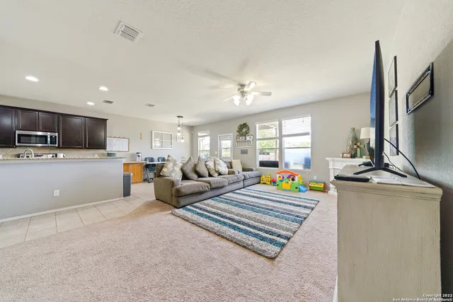 $2,395 | 27326 Trinity Cross, San Antonio, TX 78260