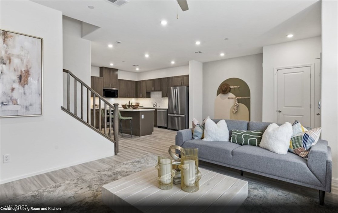 1978 Hydrangea Place Las Vegas, NV 89106 - Photo 4 of 14 MODEL HOME PHOTO