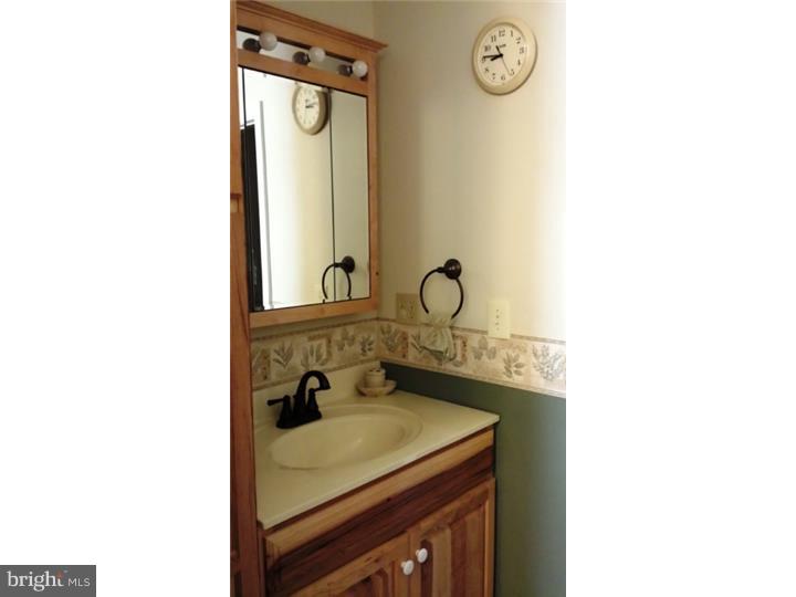 515 Fairview Road Glassboro, NJ 08028 - Photo 12 of 20 Bathroom